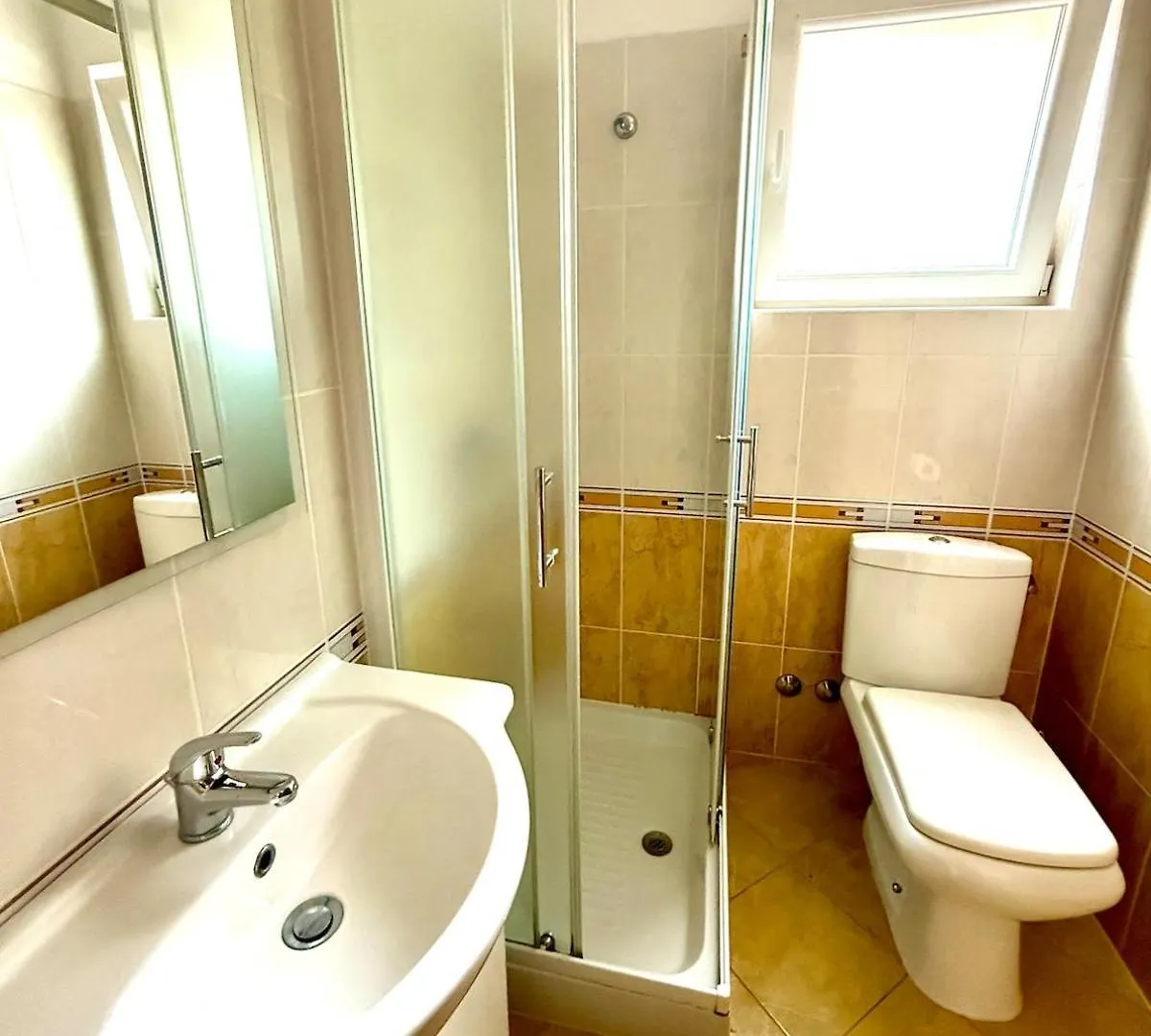 Cozy Seaside Apartment, Porec -2 Apartament